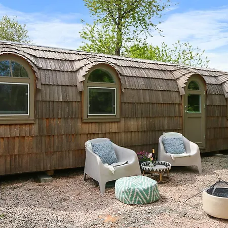 Iglucraft Tiny Haus Im Naheland I Wasserspielpatz I W-Lan