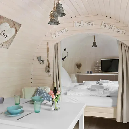 Iglucraft Tiny Haus Im Naheland I Wasserspielpatz I W-Lan مكان تخييم